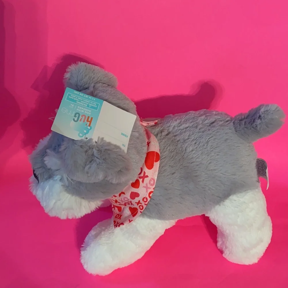 huGme Dog with “XOXO” Bandana, Stuffed Plush Puppy - Gray and White Fur NWT - Picture 1 of 7